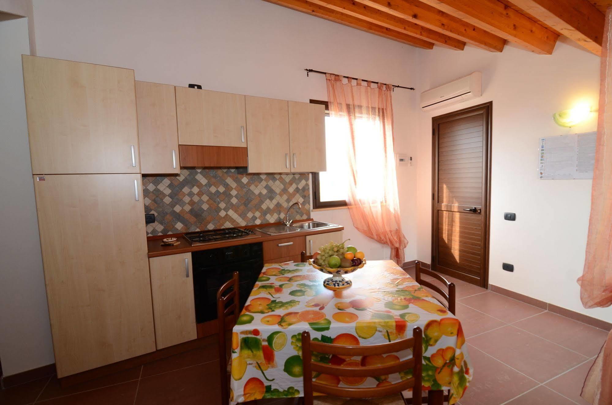 Aparthotel La Luna Nel Pozzo